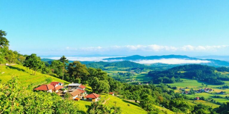 Pemandangan desa Kutanegara yang indah dan alami.